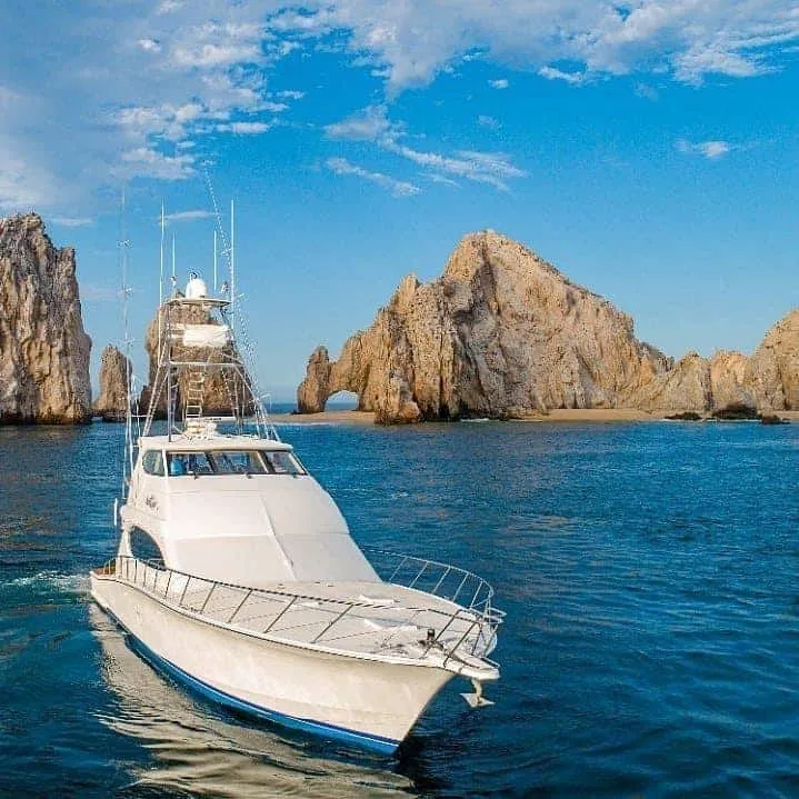 The Image of Hatteras 68 Convertible 2006 - 0