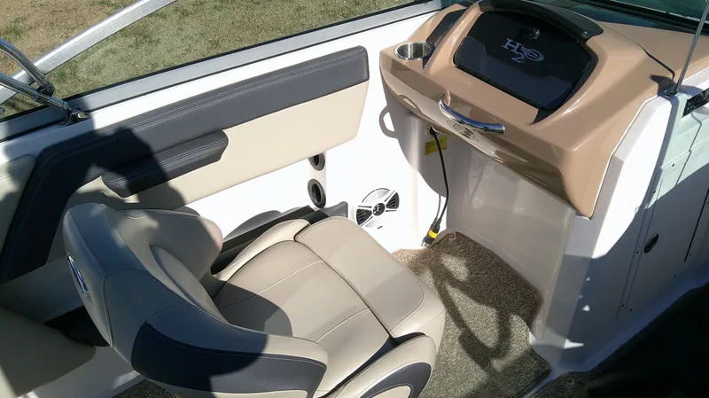 Slide: The Image of Chaparral 21 H2O SF 2015 - 11