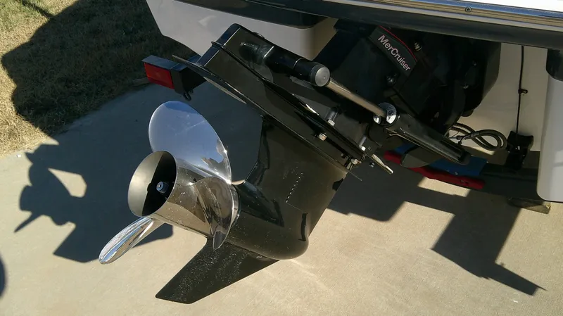 Slide: The Image of Chaparral 21 H2O SF 2015 - 4