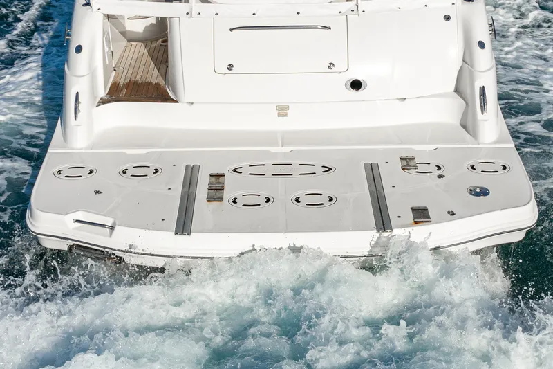 Slide: The Image of Sea Ray 480 Sundancer 2005 - 14