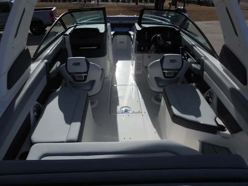 Slide: The Image of Chaparral 6 SSX 2026 - 8