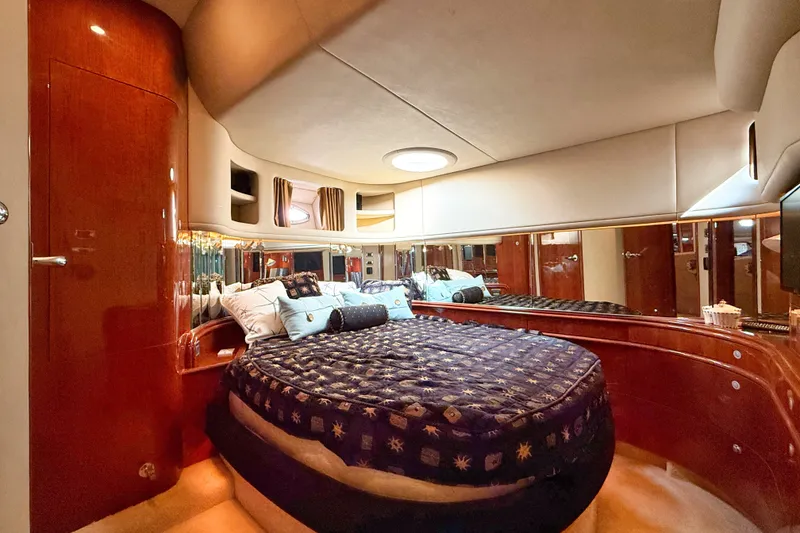 Slide: The Image of Sea Ray 550 Sundancer 2003 - 24