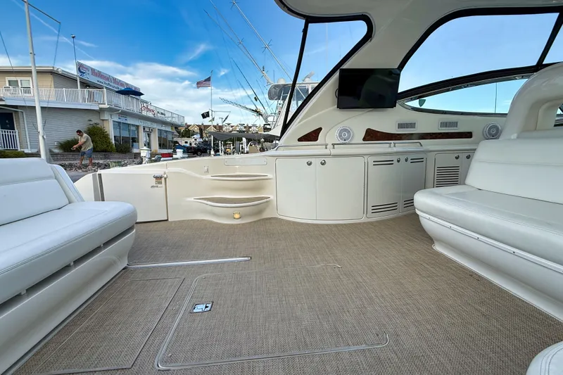 Slide: The Image of Sea Ray 550 Sundancer 2003 - 9