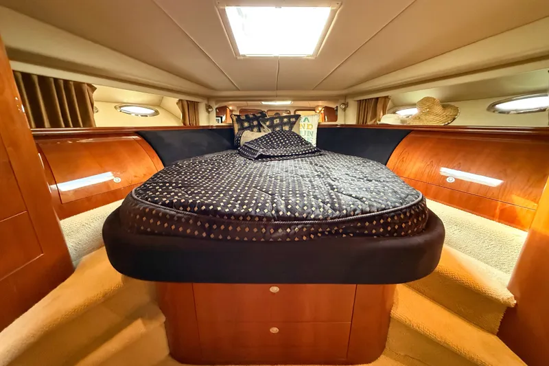Slide: The Image of Sea Ray 550 Sundancer 2003 - 21