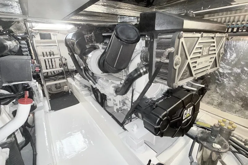 Slide: The Image of Riviera 51 Flybridge 2005 - 19