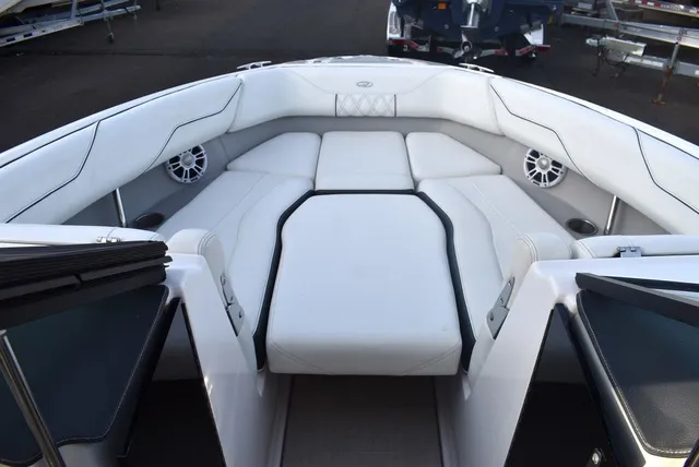 Slide: The Image of Regal LX4 2021 - 98