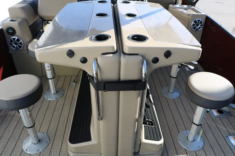 Slide: The Image of Sylvan L3 DLZ Bar Tri-Toon 2026 - 17