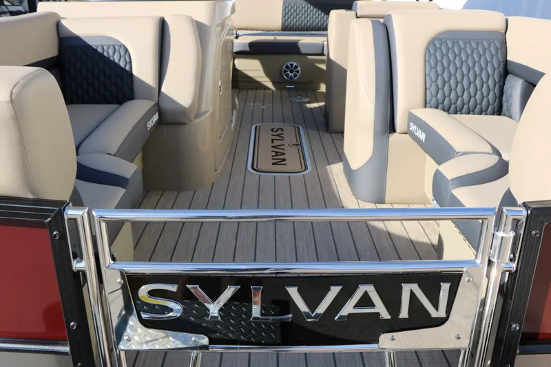 Slide: The Image of Sylvan L3 DLZ Bar Tri-Toon 2026 - 33