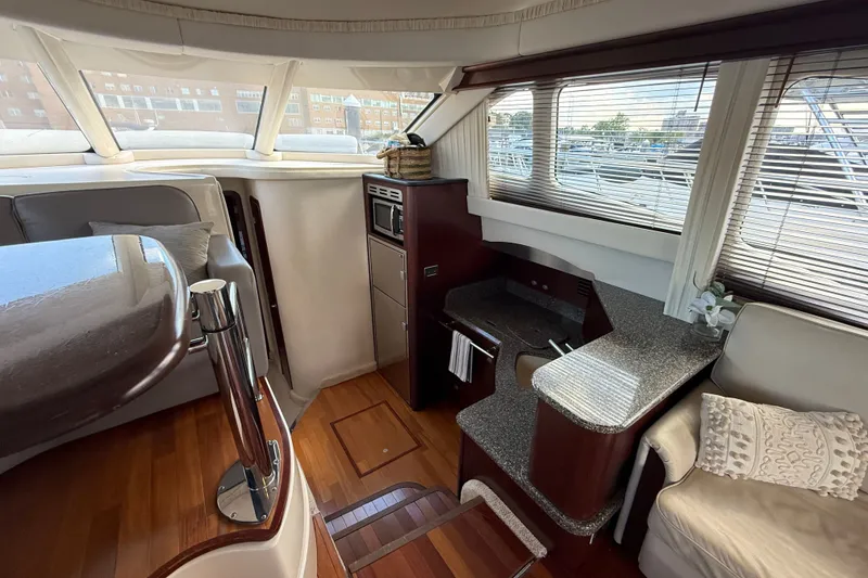 Slide: The Image of Sea Ray 44 Sedan Bridge 2008 - 28