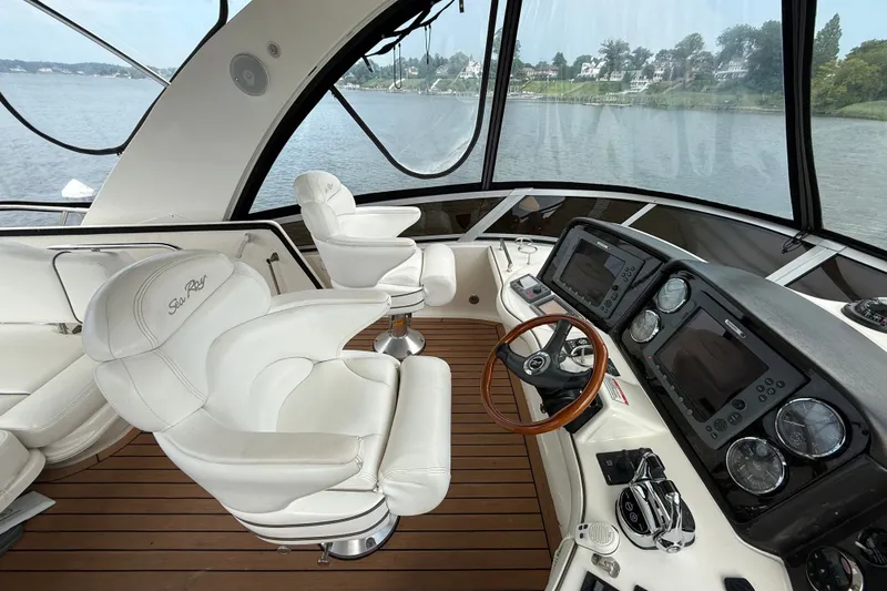Slide: The Image of Sea Ray 44 Sedan Bridge 2008 - 17