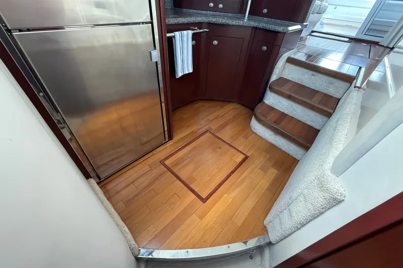 Slide: The Image of Sea Ray 44 Sedan Bridge 2008 - 30