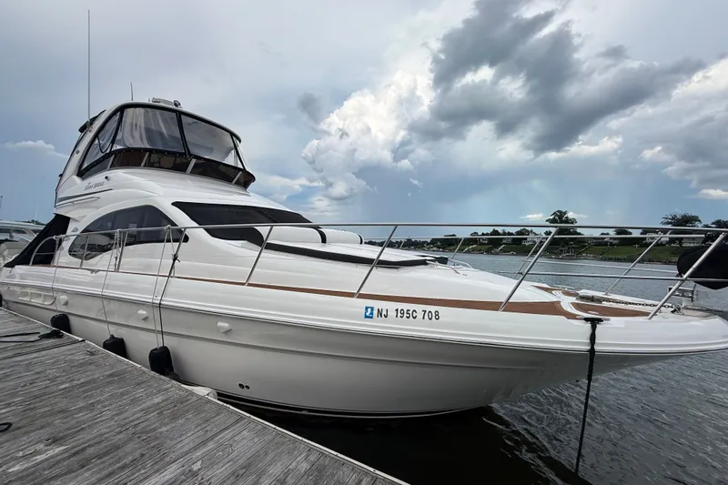 Slide: The Image of Sea Ray 44 Sedan Bridge 2008 - 4