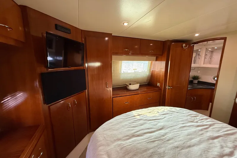 Slide: The Image of Carver Yachts 466 Motor Yacht 2003 - 34