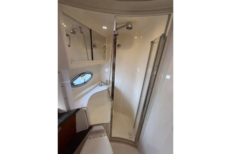 Slide: The Image of Carver Yachts 466 Motor Yacht 2003 - 42