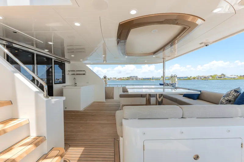 Slide: The Image of Ocean Alexander 100 2018 - 15