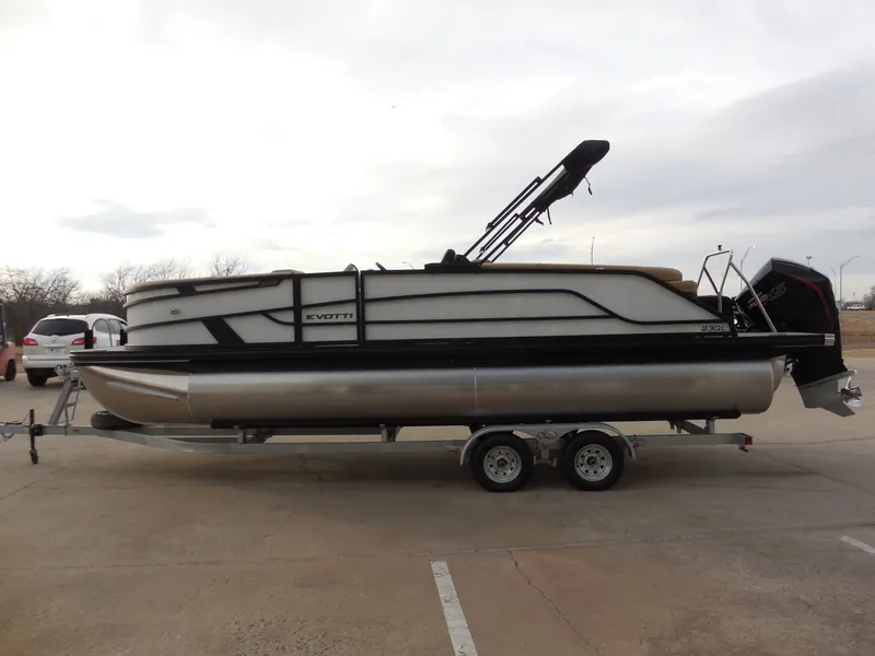 Slide: The Image of EVOTTI 523QL 2026 - 4