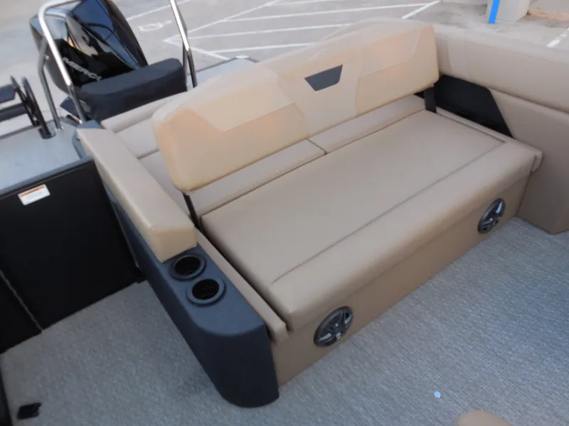 Slide: The Image of EVOTTI 525CS 2026 - 9