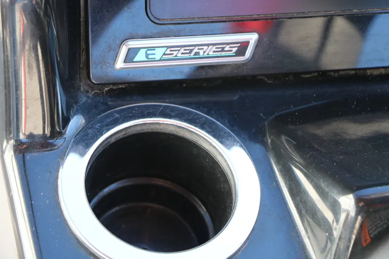 Slide: The Image of Yamaha 242 XE 2018 - 51