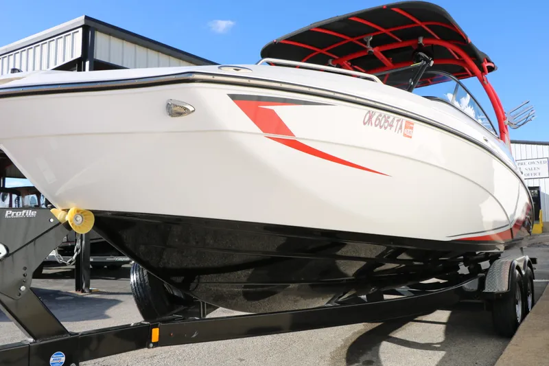 Slide: The Image of Yamaha 242 XE 2018 - 8