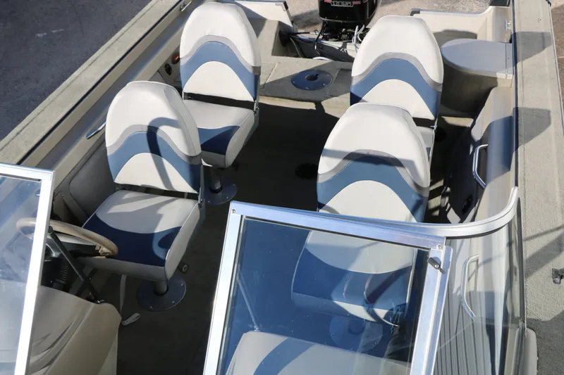 Slide: The Image of Tracker Targa 17 2001 - 24