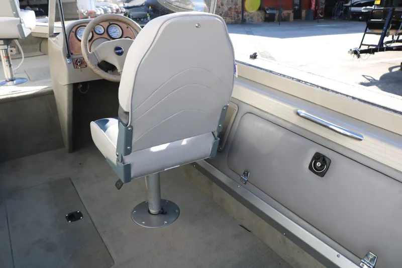 Slide: The Image of Tracker Targa 17 2001 - 30