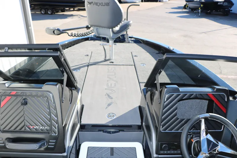 Slide: The Image of Vexus DVX 20s 2025 - 19