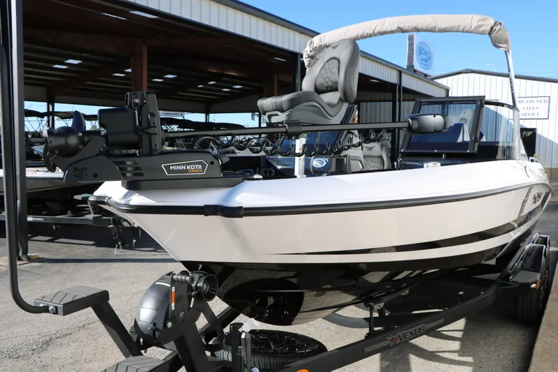 Slide: The Image of Vexus DVX 20s 2025 - 5