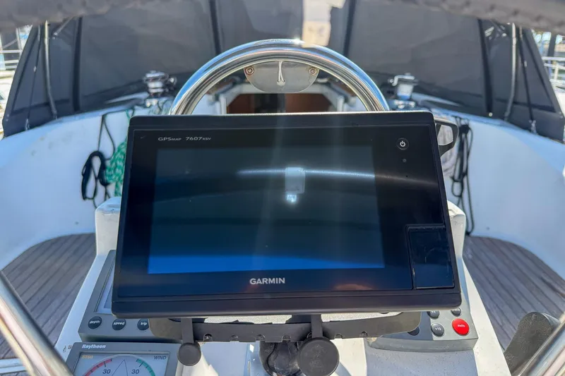 Slide: The Image of Beneteau Oceanis 361 2001 - 6