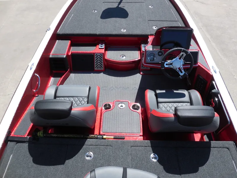 Slide: The Image of Caymas CX 20 PRO 2025 - 11