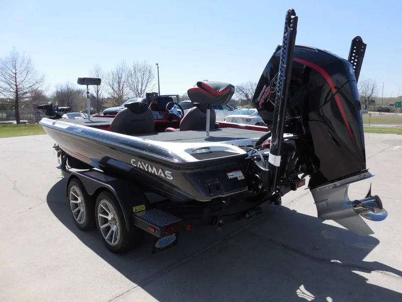 Slide: The Image of Caymas CX 20 PRO 2025 - 4