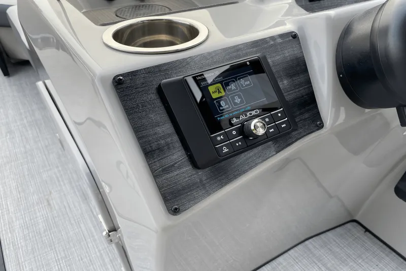 Slide: The Image of Harris Sunliner 230 Sport 2022 - 14