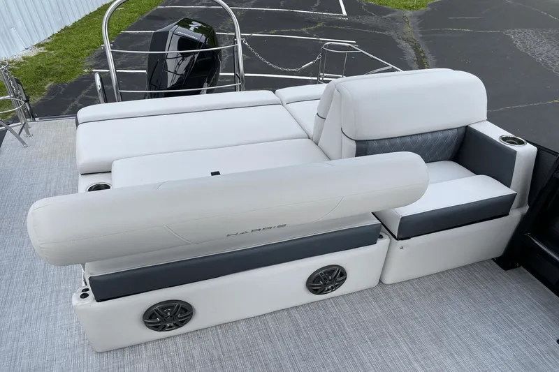 Slide: The Image of Harris Sunliner 230 Sport 2022 - 16