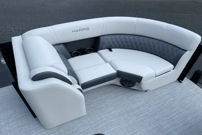 Slide: The Image of Harris Sunliner 230 Sport 2022 - 9