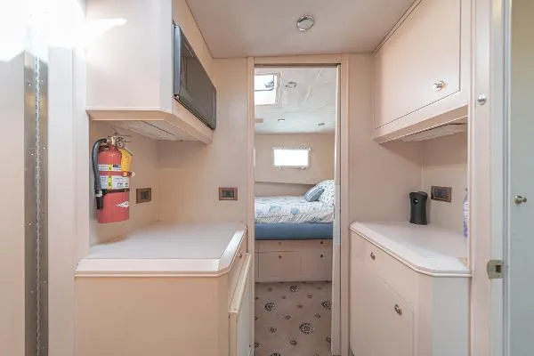 Slide: The Image of Nordlund Cockpit Motor Yacht 1995 - 47
