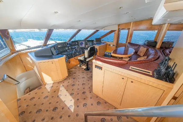 Slide: The Image of Nordlund Cockpit Motor Yacht 1995 - 34