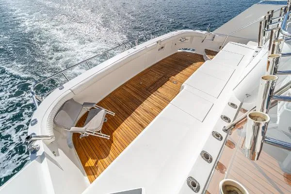 Slide: The Image of Nordlund Cockpit Motor Yacht 1995 - 22