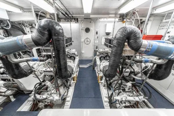 Slide: The Image of Nordlund Cockpit Motor Yacht 1995 - 52