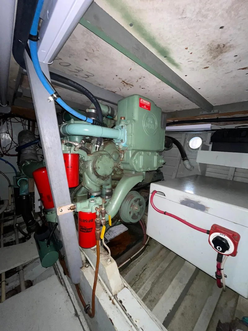 Slide: The Image of Chris-Craft 57 Constellation 1965 - 77