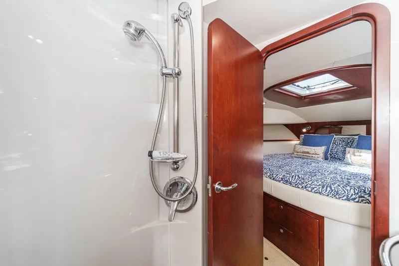 Slide: The Image of Chris-Craft Roamer 40 2007 - 56