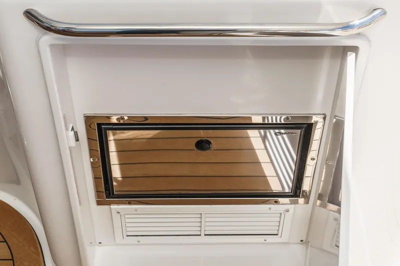 Slide: The Image of Chris-Craft Roamer 40 2007 - 38