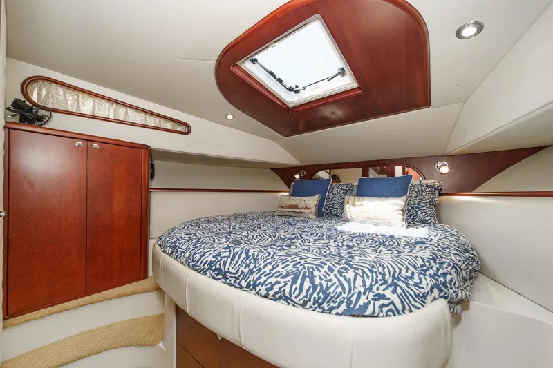 Slide: The Image of Chris-Craft Roamer 40 2007 - 52