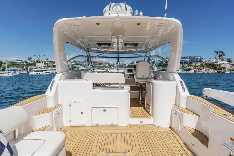 Slide: The Image of Chris-Craft Roamer 40 2007 - 23