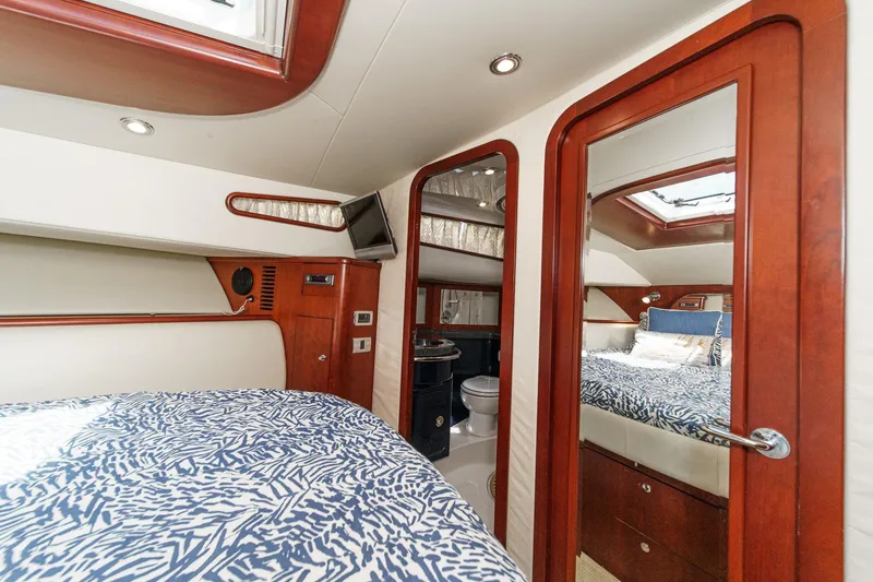 Slide: The Image of Chris-Craft Roamer 40 2007 - 53