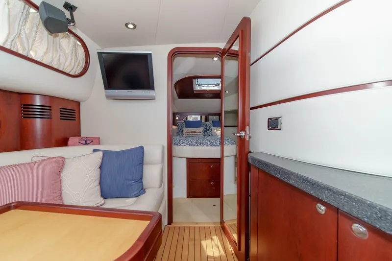 Slide: The Image of Chris-Craft Roamer 40 2007 - 50
