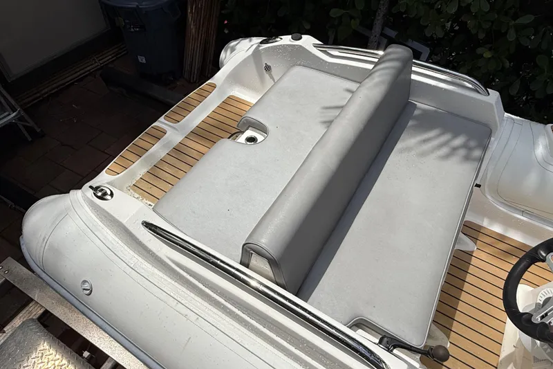 Slide: The Image of AB ABJET 430XP 2022 - 8