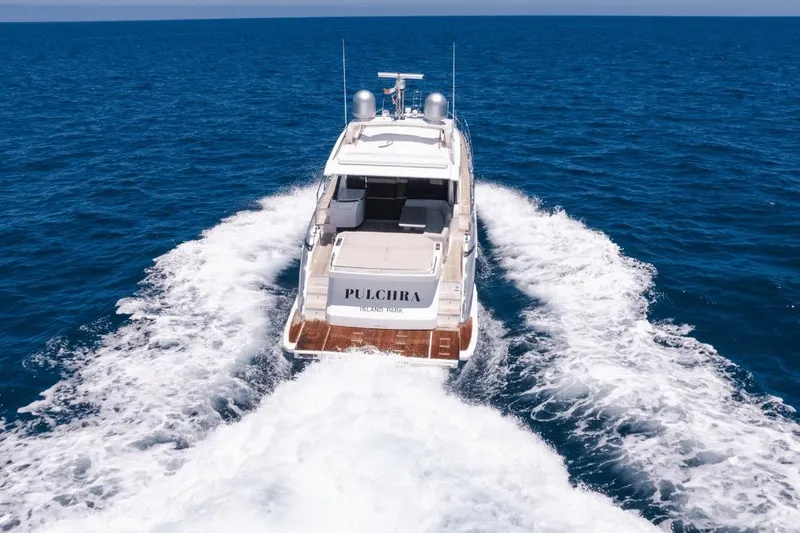 Slide: The Image of Azimut 60 2020 - 27