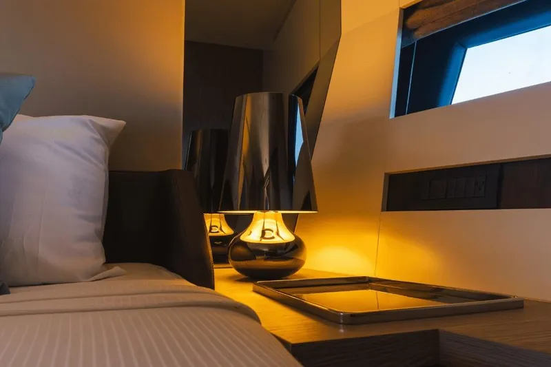 Slide: The Image of Azimut 60 2020 - 53