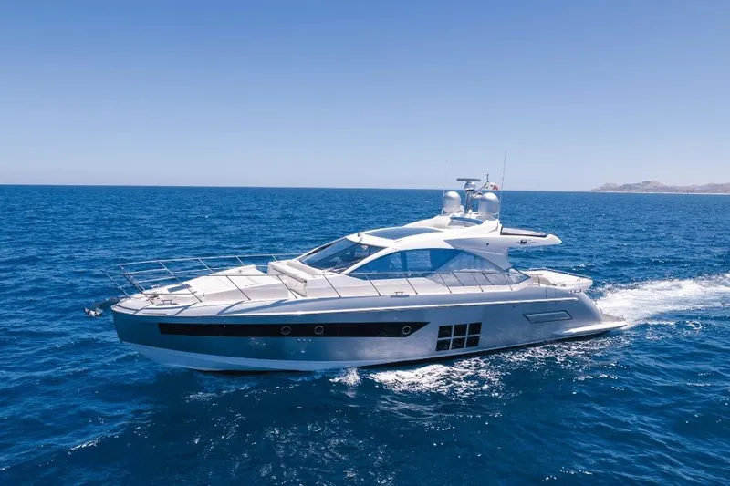 Slide: The Image of Azimut 60 2020 - 34