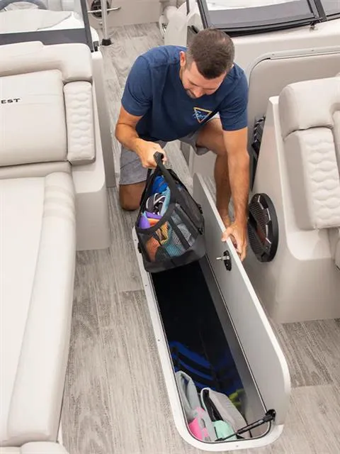 Slide: The Image of Crest Continental Limited 260 SLC Twin 2026 - 4