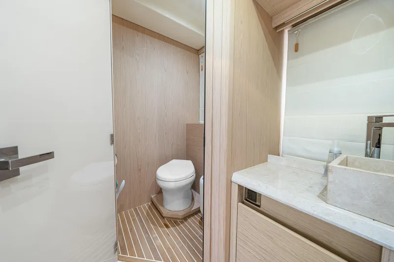 Slide: The Image of Monte Carlo 6 2019 - 64